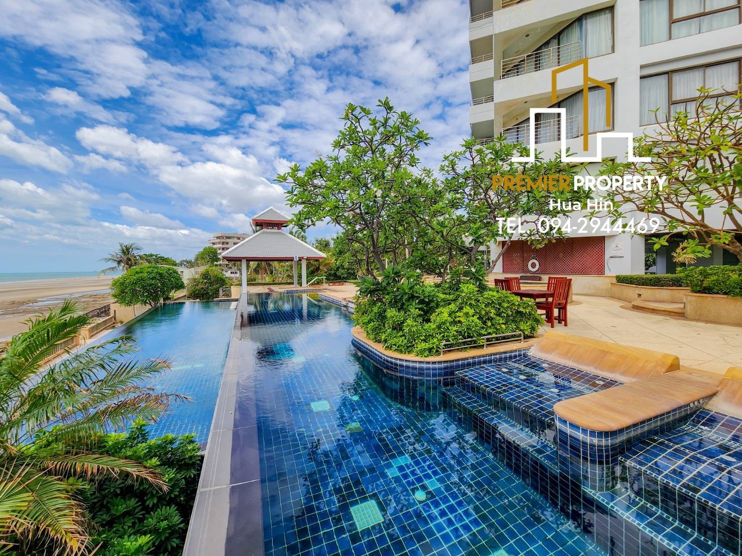 2 Bedrooms Seaview at Palm Pavilion